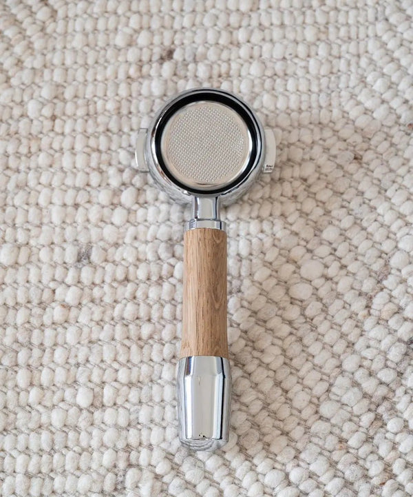 Portafilter aus Holz – Barista und Espresso