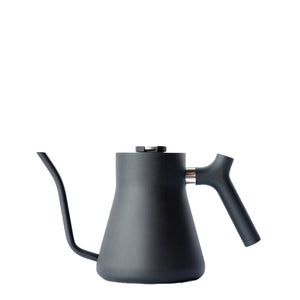 Matt schwarzer Wasserkocher mit präzisem Schwanenhalsauslauf, ideal zum Aufbrühen, Neuigkeiten, alles über Kaffee.