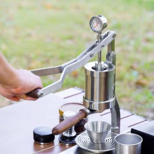 Aleman 2P Espressomaschine mit manuellem Hebel | Basis und Tropfschale aus Edelstahl