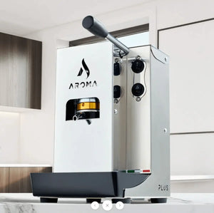 Aroma Plus+ – Kompakte italienische Espressomaschine für Pads - Barista und Espresso